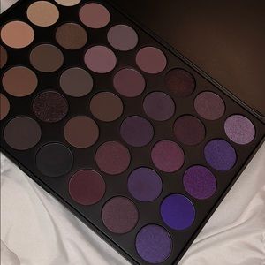 Morphe 35P Plum Palette